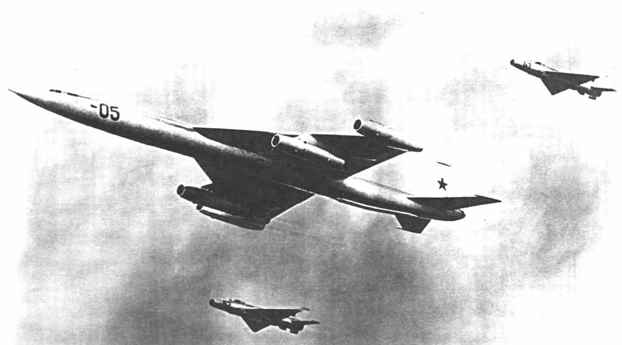 Сверхскоростной стратегический бомбардировщик М-50, СССР